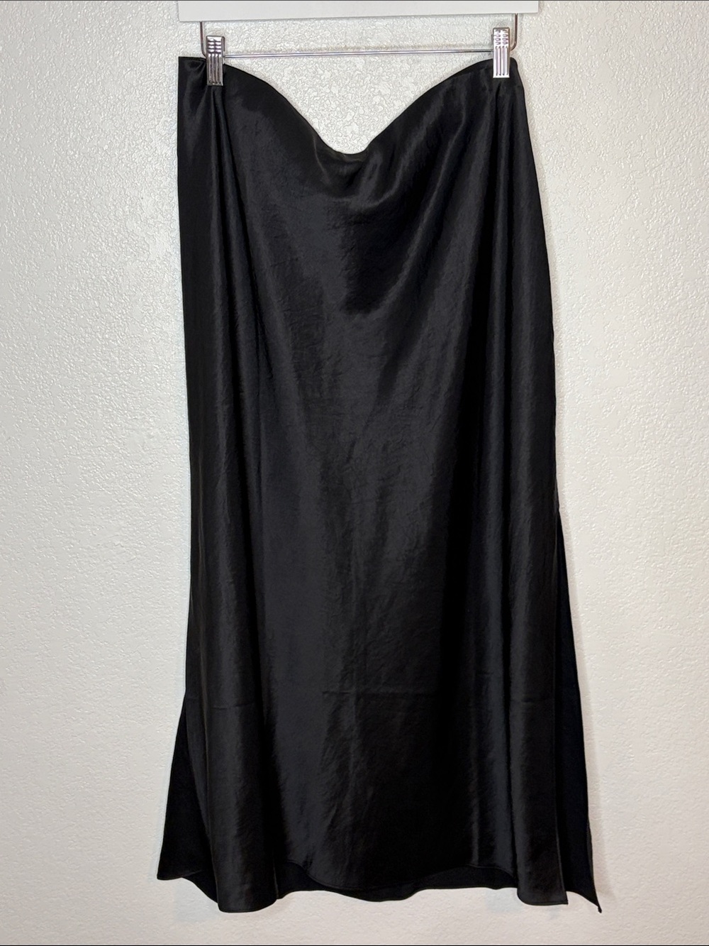 Madewell Black Satin Pull On Midi Skirt Leg Slit Size 16 Classic Witchy Romantic